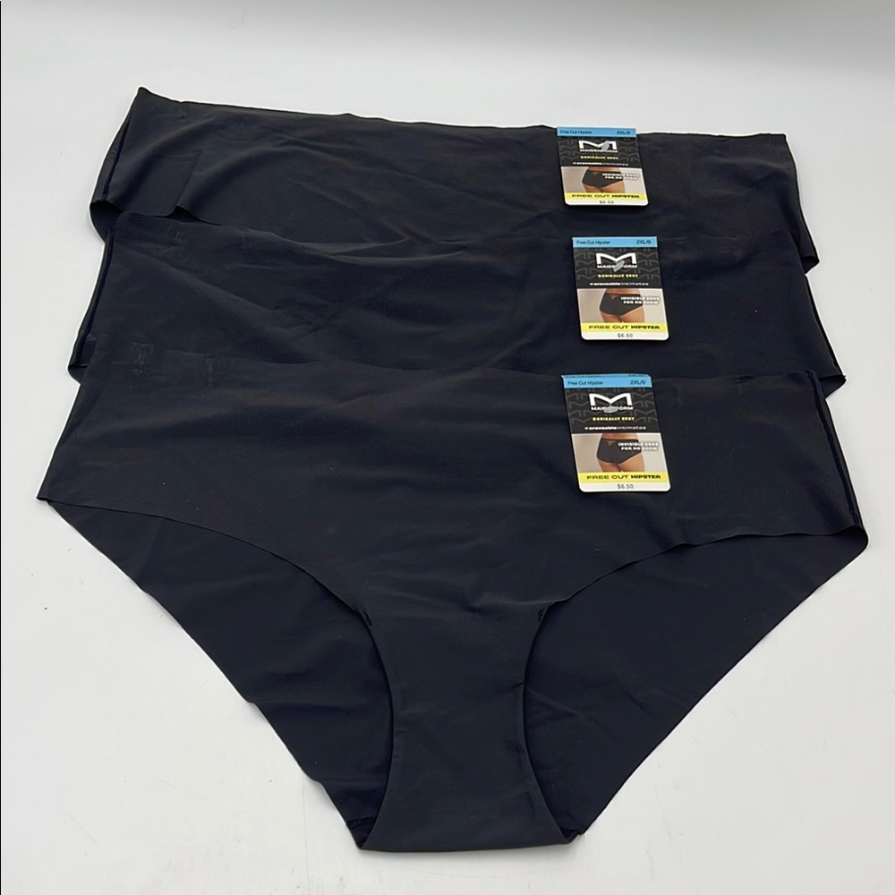 Maidenform Black Seamless Underwear Set Set of 3